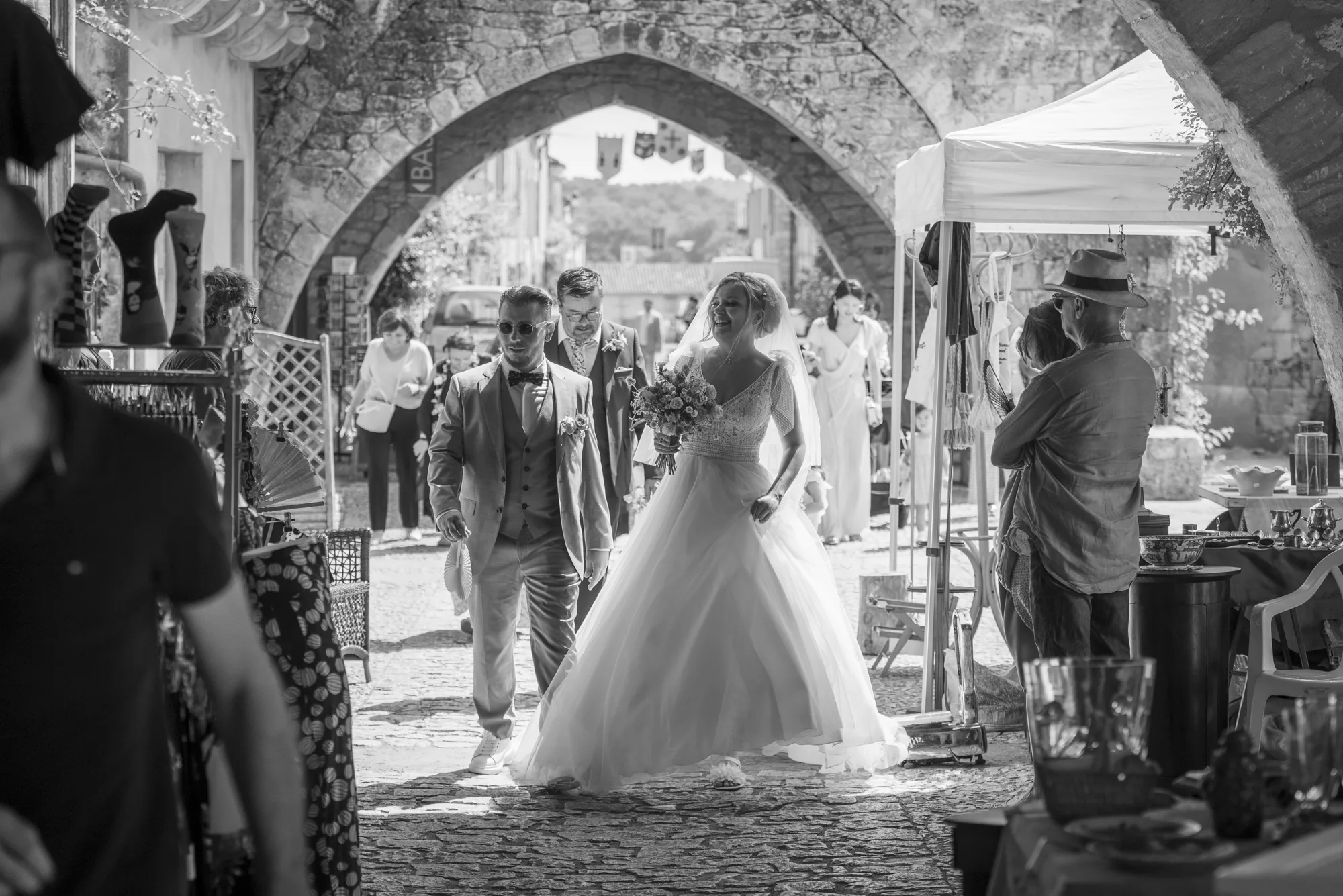 mariage Monpazier préparatifs / cérémonie / banquet