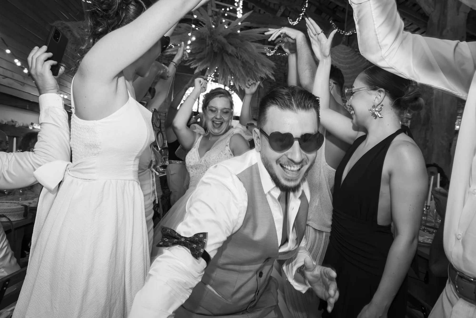 mariage Monpazier préparatifs / cérémonie / banquet
