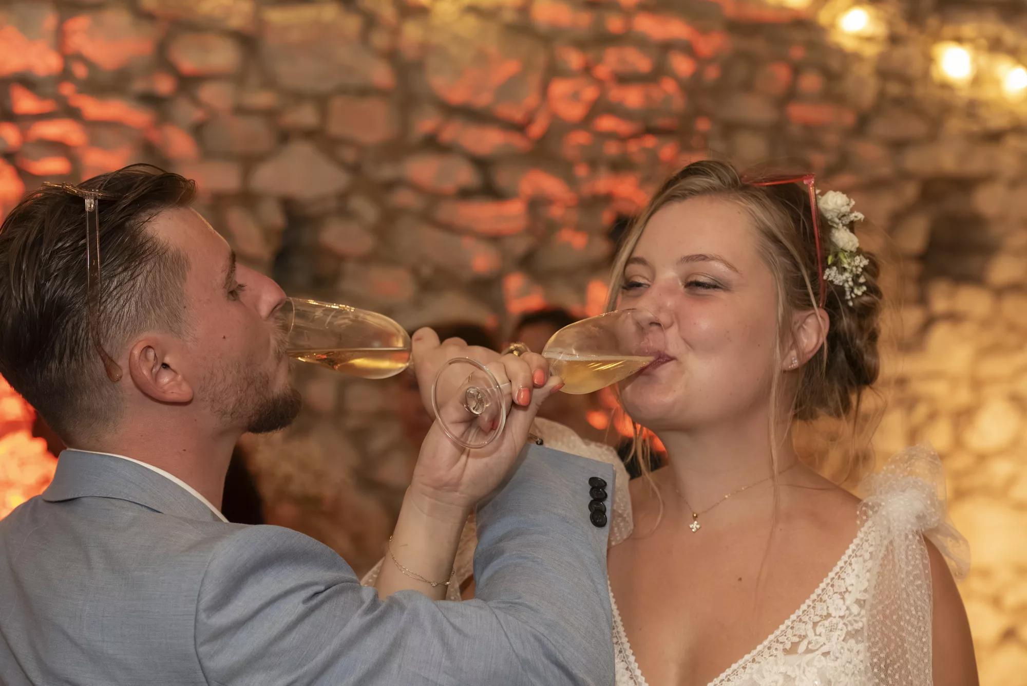 mariage Monpazier préparatifs / cérémonie / banquet