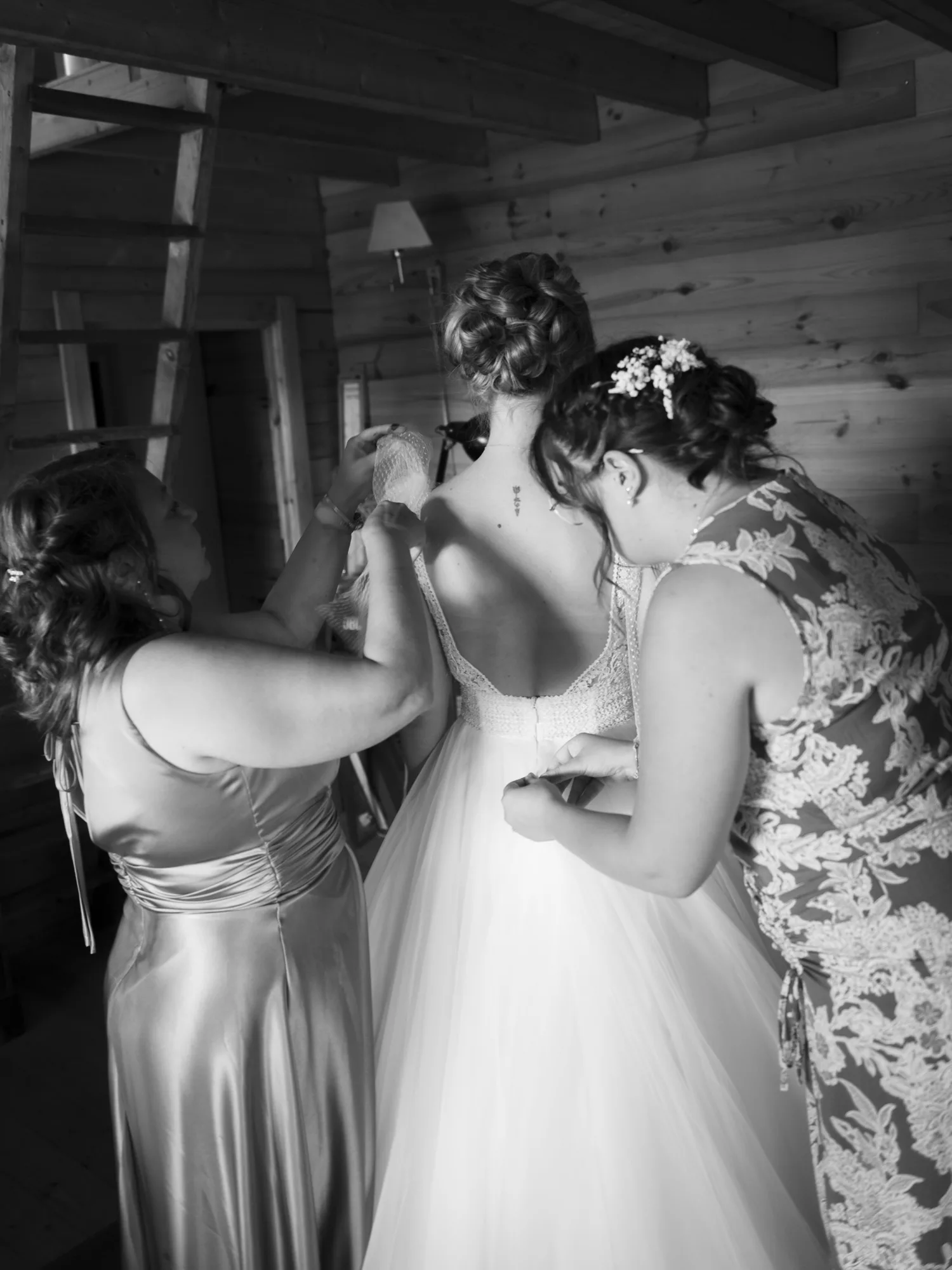 mariage Monpazier préparatifs / cérémonie / banquet