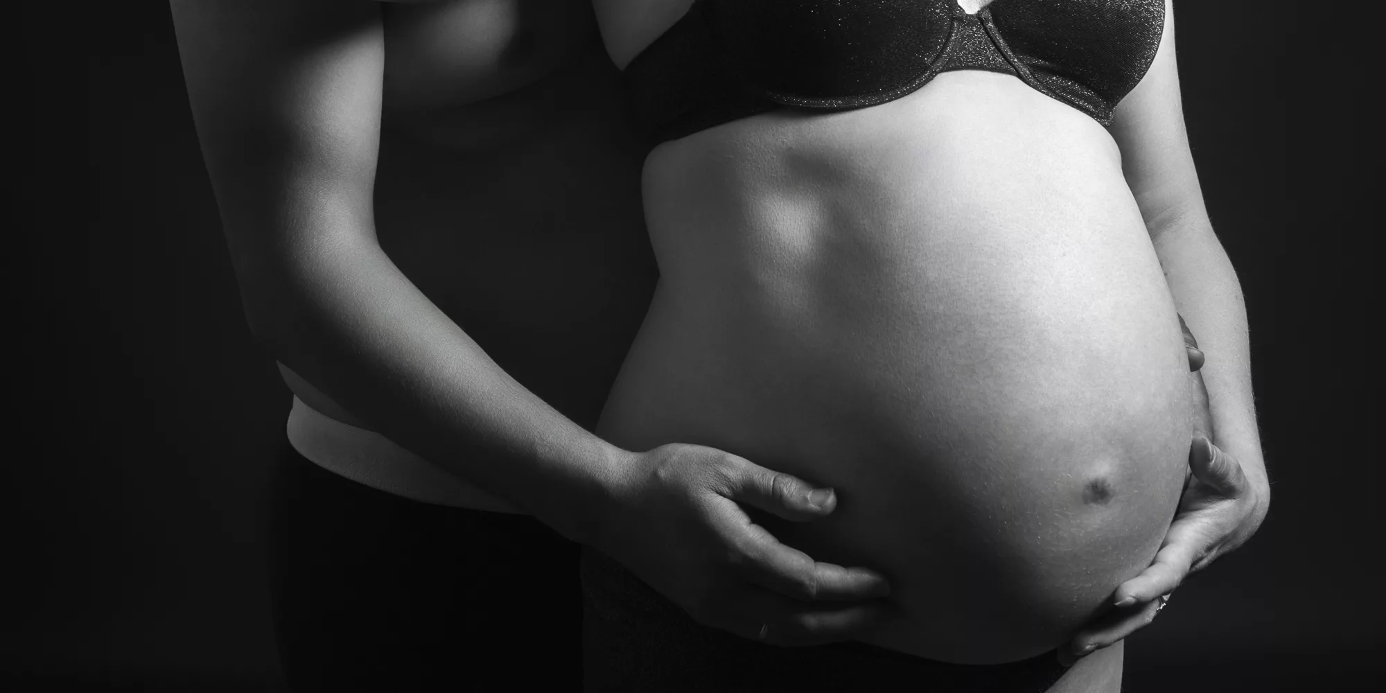 Photographe grossesse et naissance à Agen